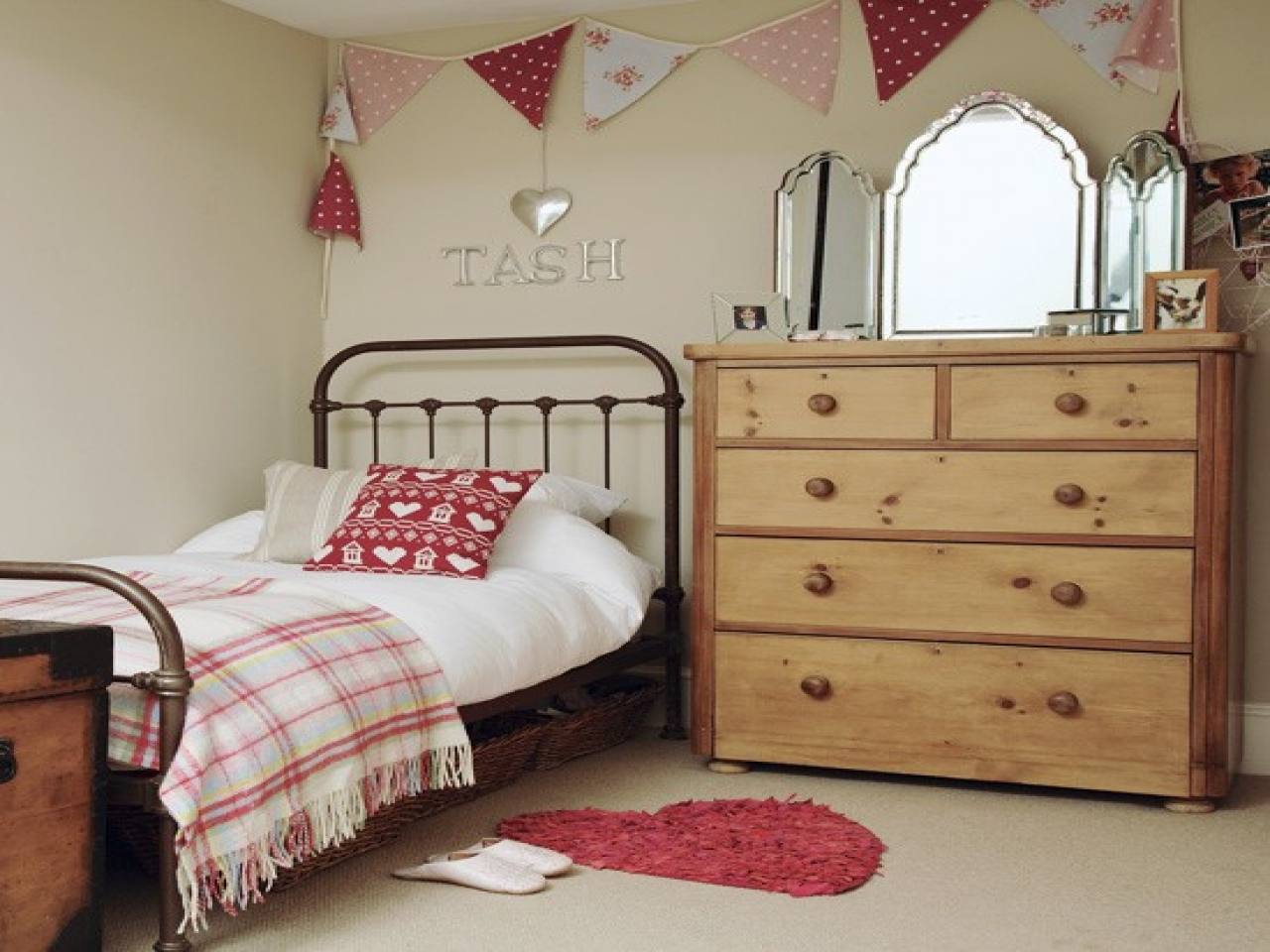country-girl-bedroom-ideas-southern-girl-bedroom-ideas-94fab39bc3fcb0a4